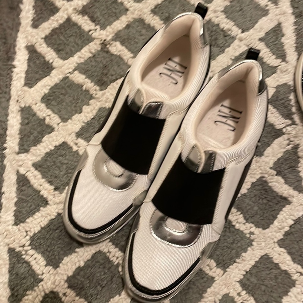 I.N.C INTERNATIONAL CONCEPTS SHOES